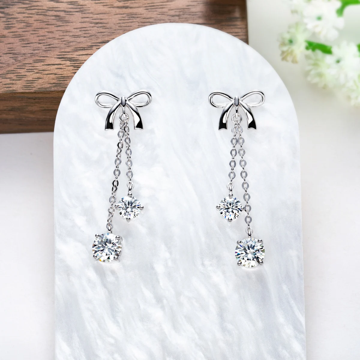 Серьги-подвески Felice из серебра 925 пробы с муассанитом карат 3cttw