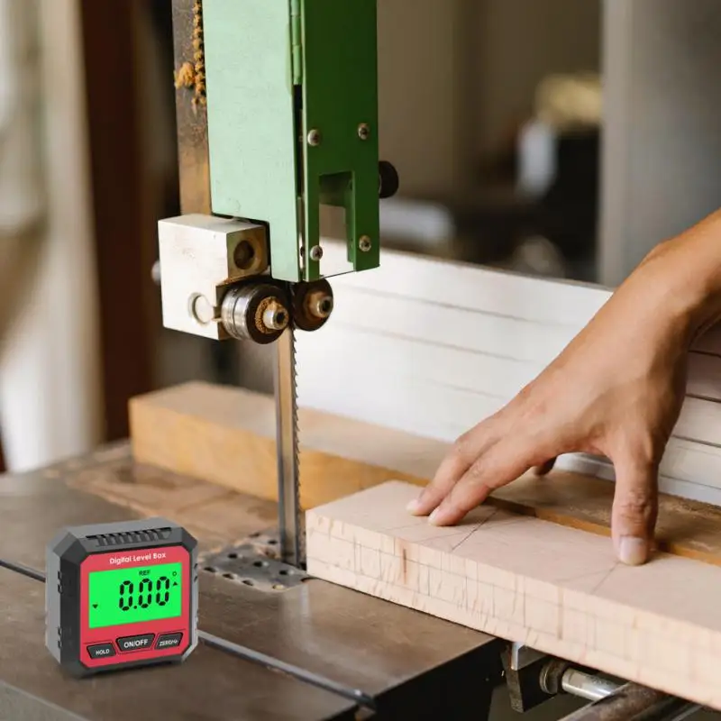 

Digital Angle Protractor High Precision Magnetic Digital Inclinometer Level Box 360° Level Angle Finder Level Measuring Tools