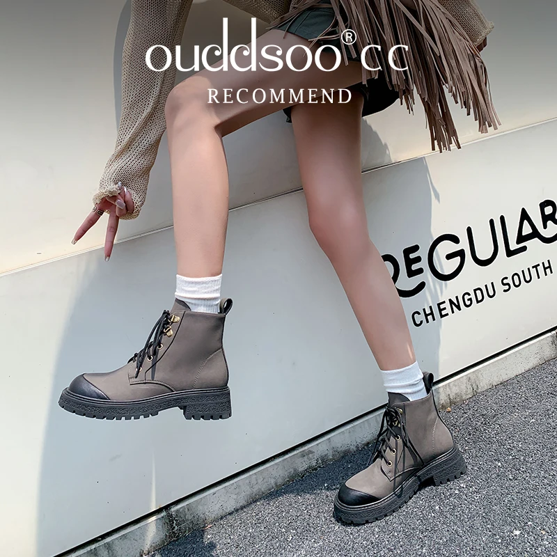 Женские ботильоны с перекрестной шнуровкой на толстой подошве