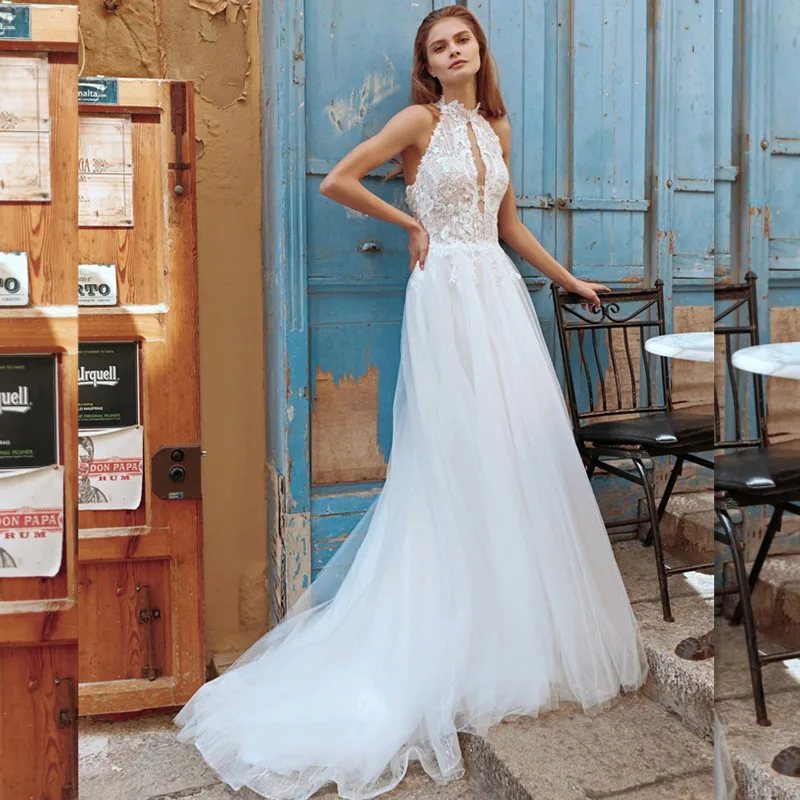 

Elegant Wedding Dresses 2022 Lace Appliques Beading Backless Sweep Train For Princess Robe De Mariée Soft Tulle For Sexy Women
