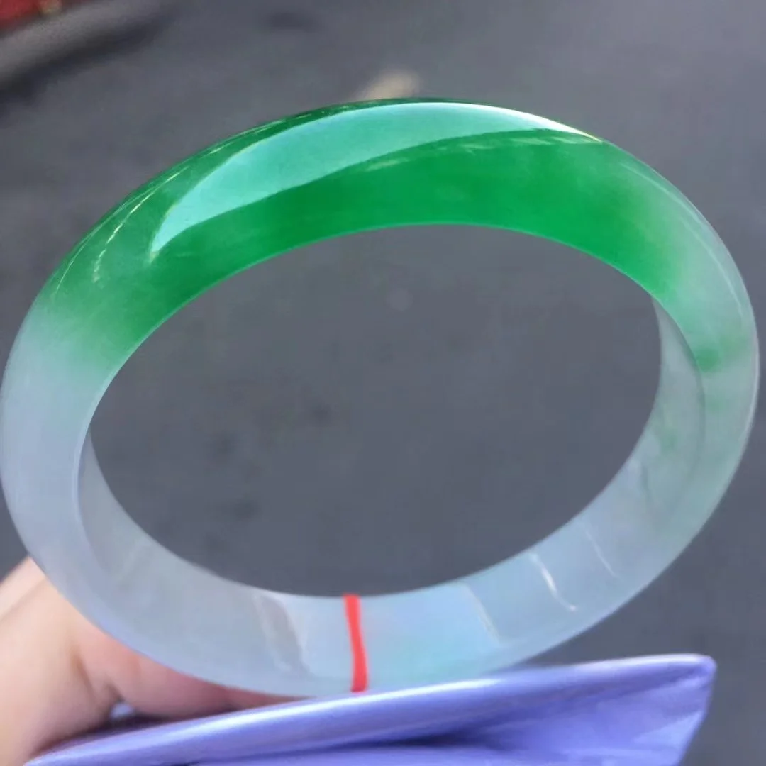 

NEW Natural Real Color Ice moistening Jade Semi Green Jadeite Perfect Bracelet Handring Delicate Noble bangles Fine Jewelry