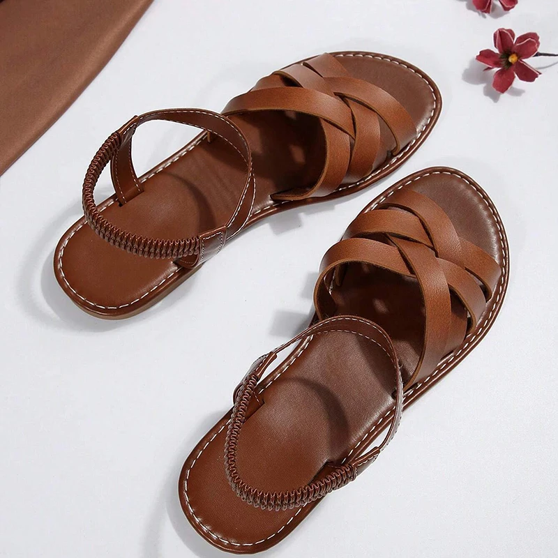 Weaving Slippers Solid Flat Peep Toe Summer Women Rubber Sole Beach Outdoor Beach Slides Luxury Sandals Celebrity Shoes Ladies