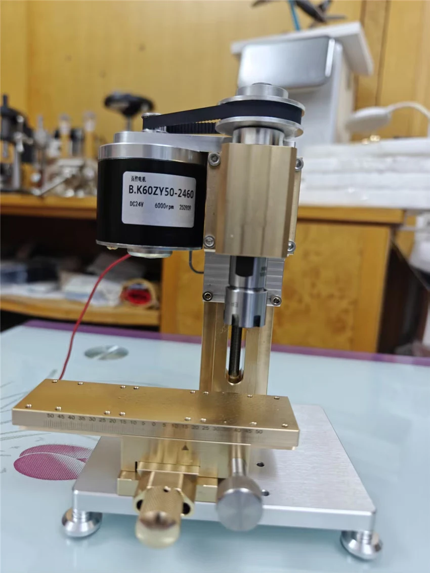 

Интегрированный фрезерно-сверлильный станок FC5823 110-220В