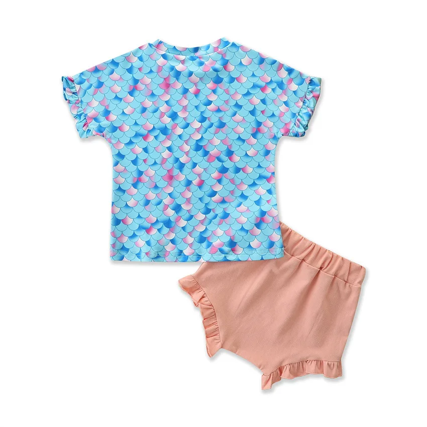 

Детский летний комплект из футболки и шортов