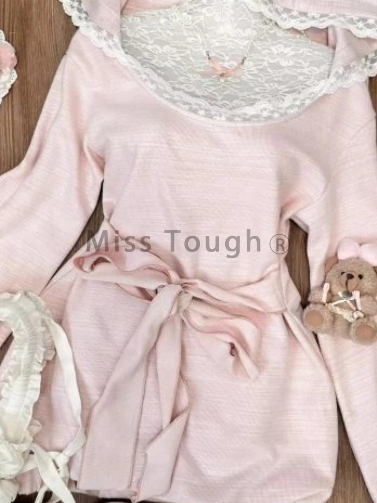 Женское однотонное платье с длинным рукавом и капюшоном