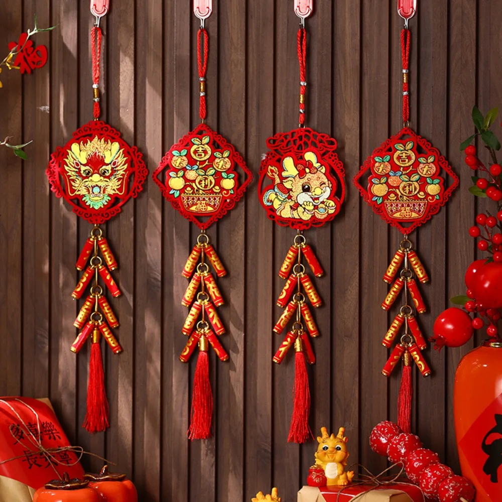 Подвеска-гирлянда с рисунком дракона кисточкой