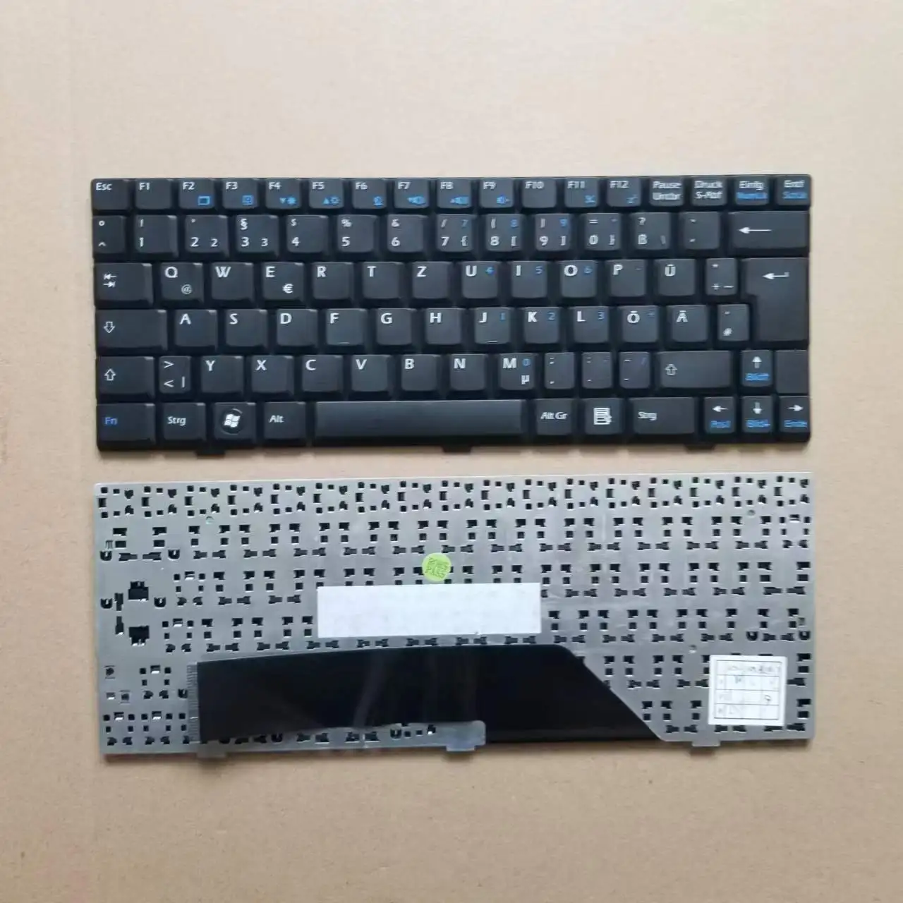 

Клавиатура для ноутбука MSI Wind U90 U100 U110 U115 U120 U123 U130