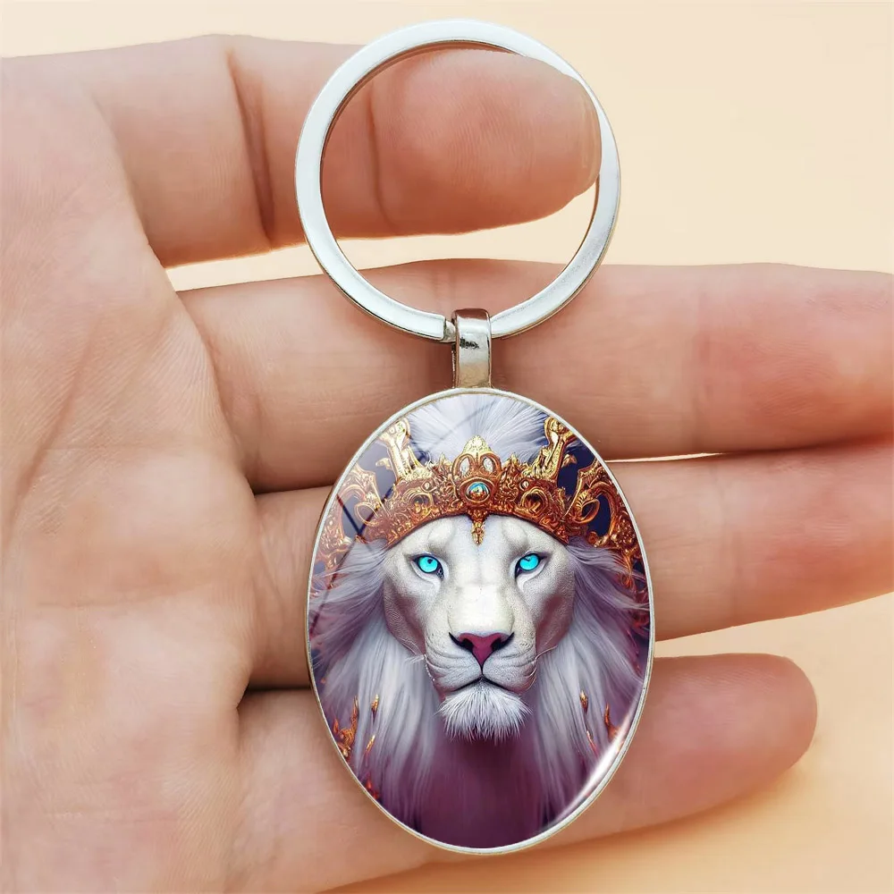 Подвеска в виде льва