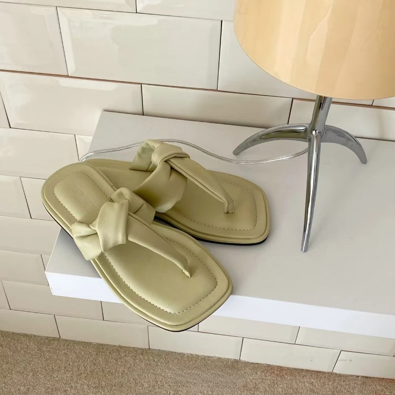 

Summer Flip Flops Women's Flat Shoes Beach Shoes New Sandals 2023 Walking Shoes Casual Light Slippers Large Women's Shoes