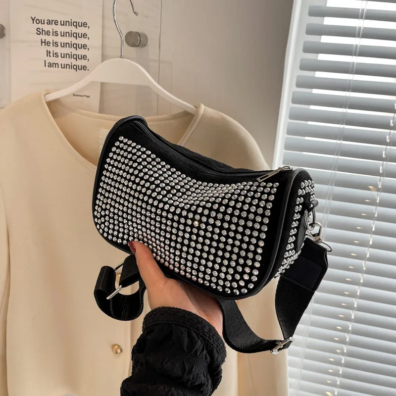 

Fashion Diamond Women Bags Designer 2022 Summer Trend Underarm Shoulder Bag Black Women Messenger Small Square Bag Purses