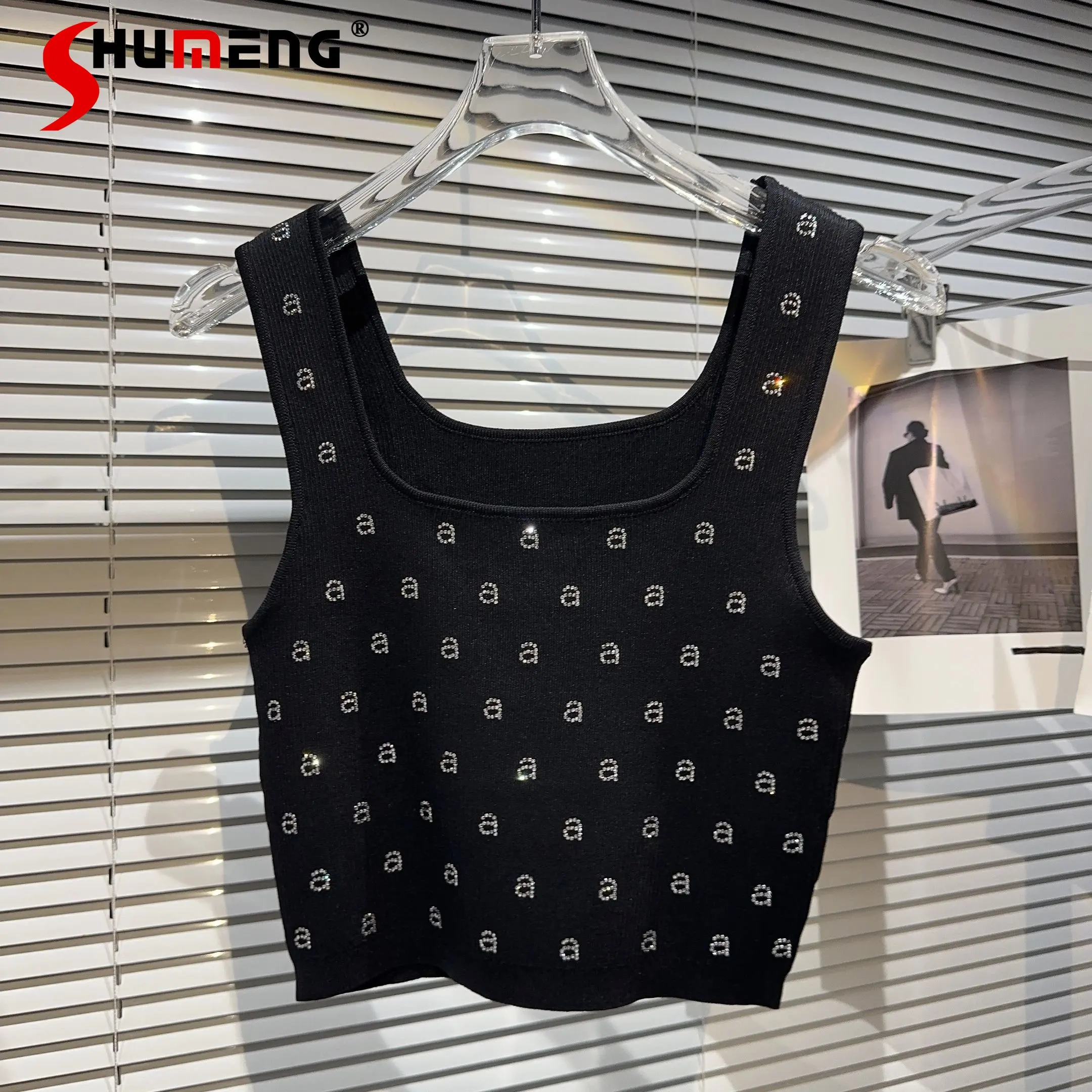 

2023 Summer New Streetwear Sexy Hot Girl Tank Tops Letter Rhinestone Outer Wear Short Knitted Vest Sling for Women
