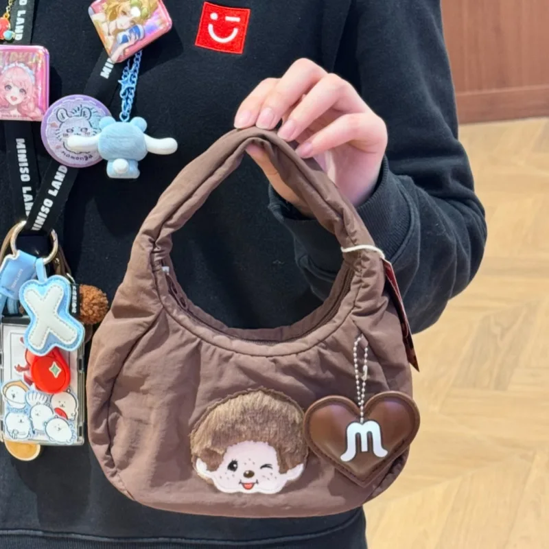 Фото Горячая новинка: Милая сумка-клатч серии Monchhichi с мультяшными персонажами, креативная портативная сумка для хранения мелочей, женская сумка через плечо, подарок №3