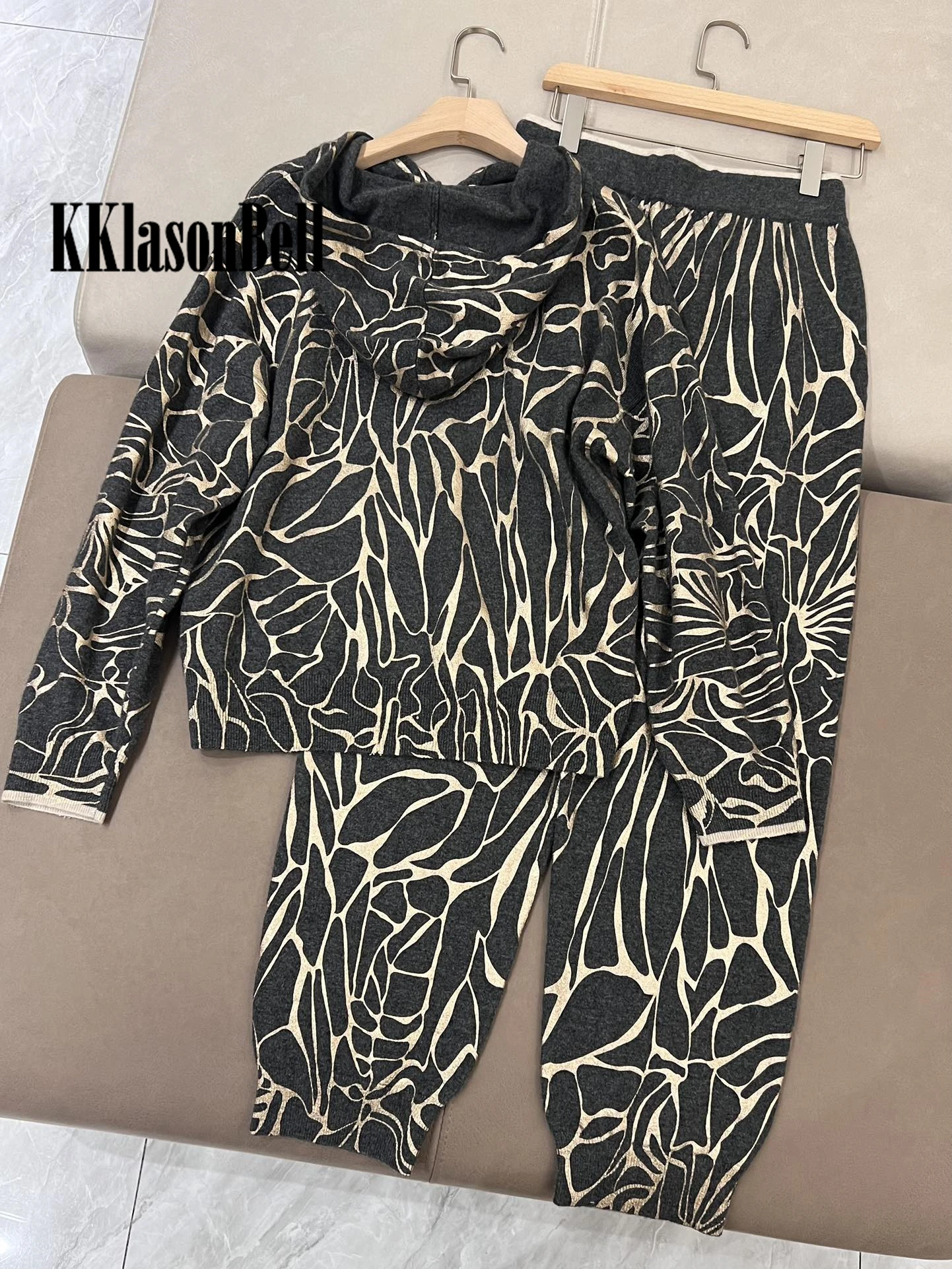 Рисунок 2 - 11,16 KKlasonBell кашемировый вязаный