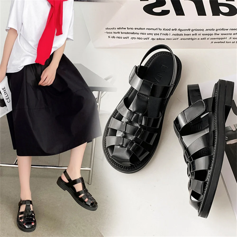 

2022 Spring And Summer Roman Shoes Women's Retro Hollow Sandals Leather Casual Solid Color Shoes тапочки SHW095