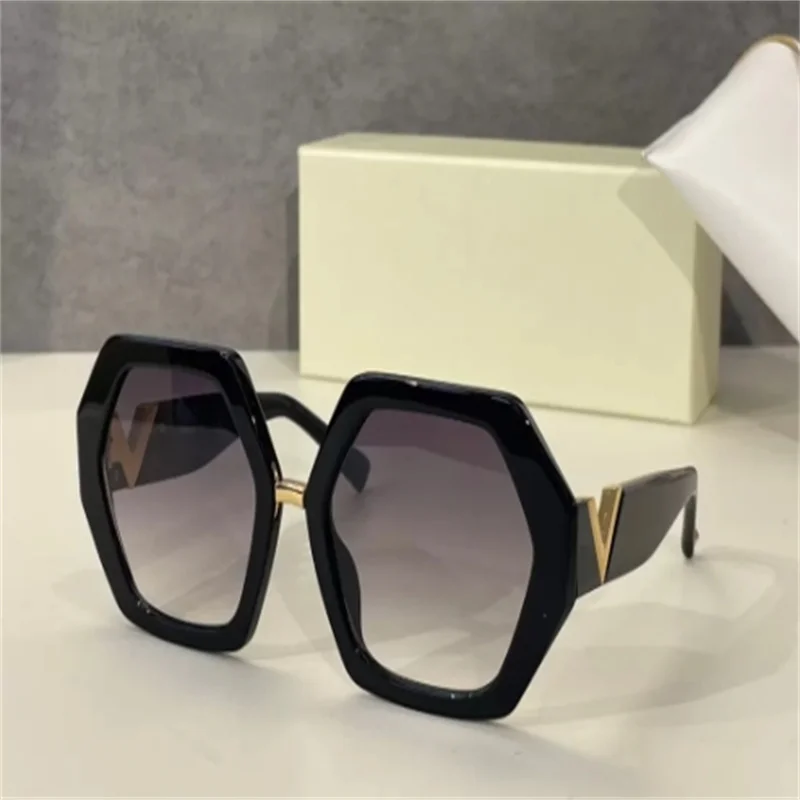 

Sunglasses For Women Summer style Anti-Ultraviolet 4053 Retro Plate Plank Hexagon Full Frame fashion Eyeglasses Random Box