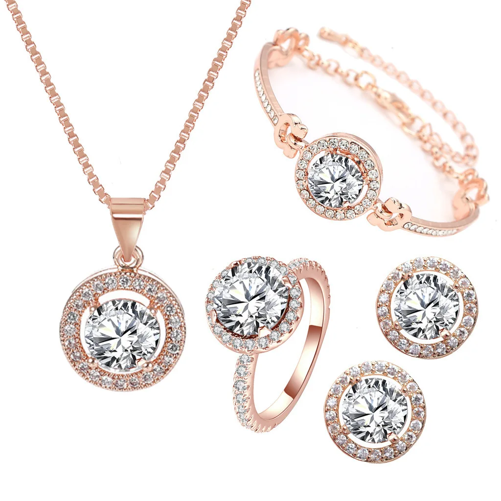 Комплект из колье серёг кольца и браслета титановой стали