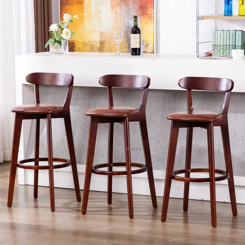 Рисунок 3 - Американский деревянный барный стул