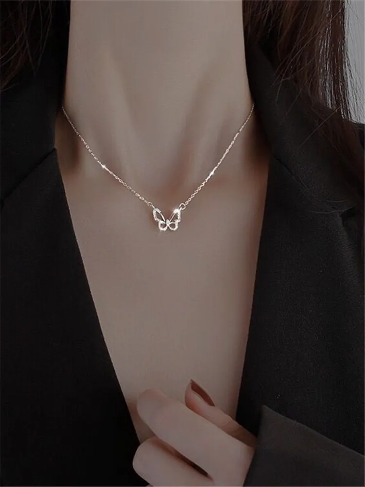 

Hollow Out Butterfly Necklace With Rhinestones Daily Jewelry Stainless Steel Neck Chain Gift for Lady With Temperament Neckchain