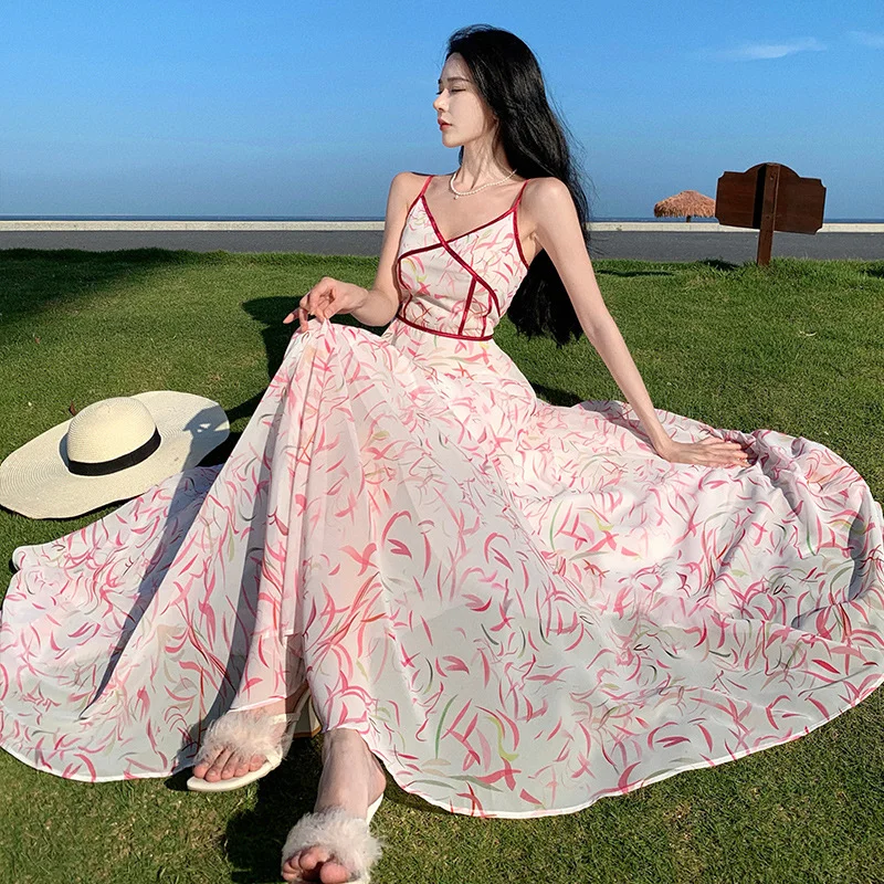 

French seaside vacation beach dress, Dali, Yunnan, Hainan vacation printed long dress for women
