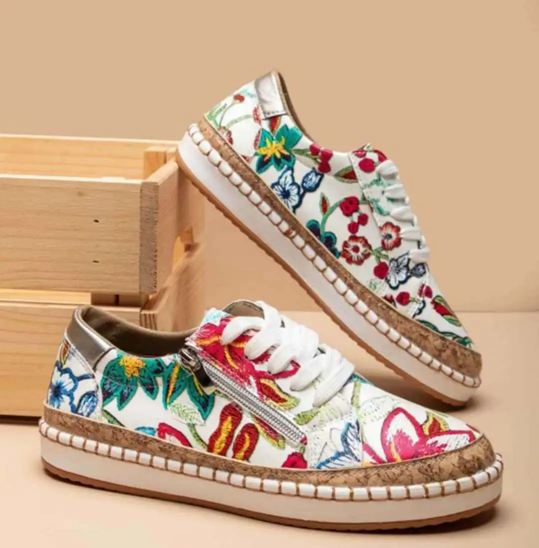 

2022 Lace Up Print Flats Women Non Slip Fashion Casual Shoes Women Plus Size platform Shoes