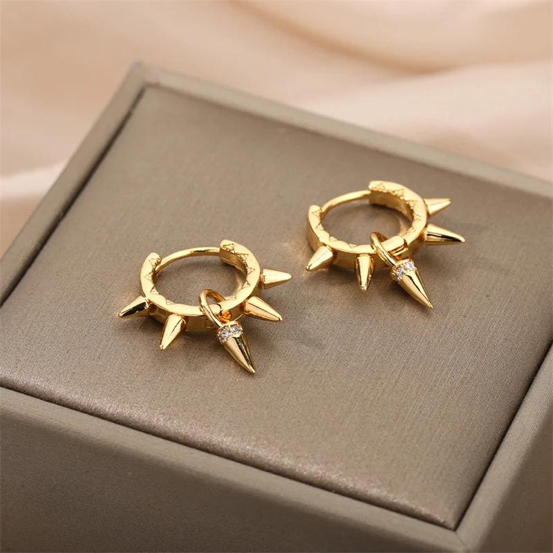 

Personality Punk Spike Rivet Hoop Earrings For Women Shiny Zircon Earrings Ear Cuff Piercing Earring Hip Hop Jewelry Accessories