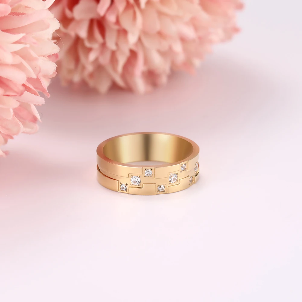 

Cooltime Clear Zircon Couple Rings for Women Stainless Steel Gold Color Engagement Wedding Ring Anniversary Birthday Gift