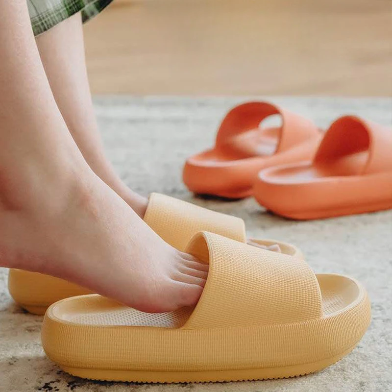 Thick Bottom Slippers Female Summer Indoor Non-slip Home Bathroom Bathing Couple Outside Wear Sandals Male Increase