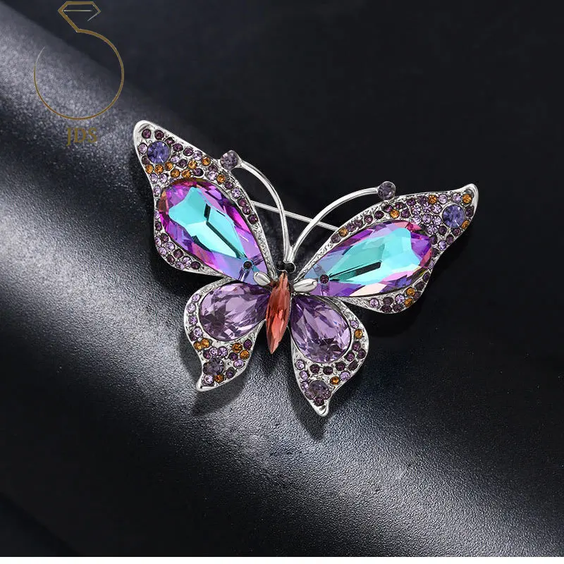

JDS New Year Brooches for Women Designer Retro Light Luxury Water Diamond Butterfly Aurora Purple Butterfly Brooch Free Shipping