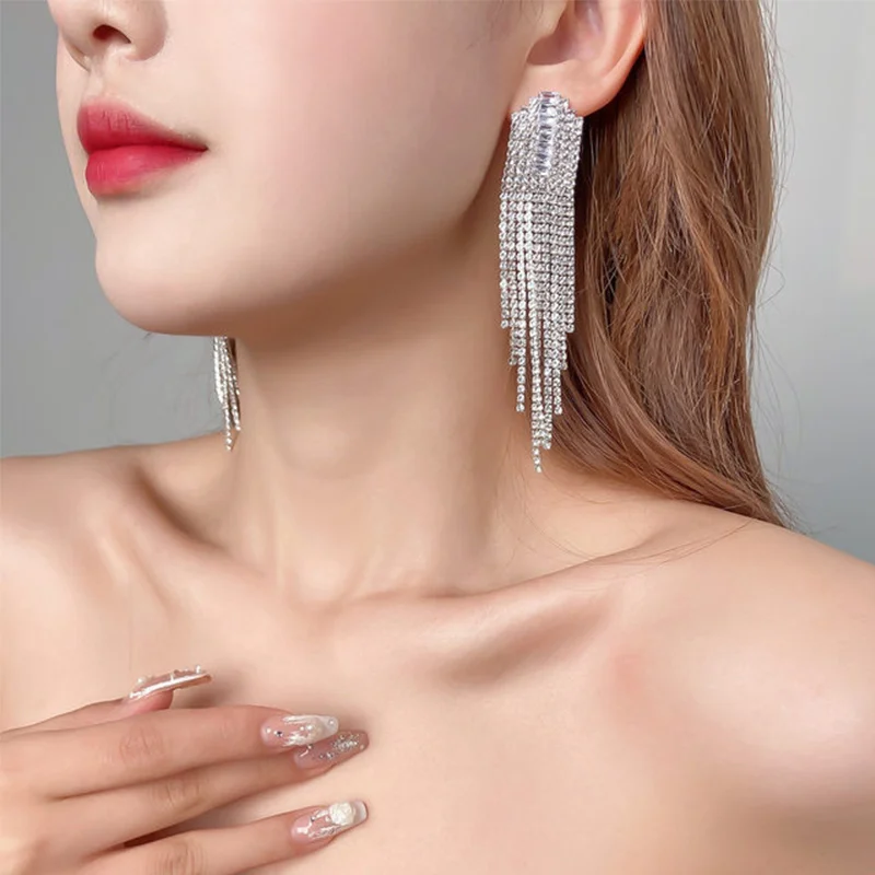 

MUZHI Cute Long Tassel Earrings Zircon Rhinestone Drop Earrings For Women Crystal Dangle Weddings Fashion Jewelry Gifts 2023 New