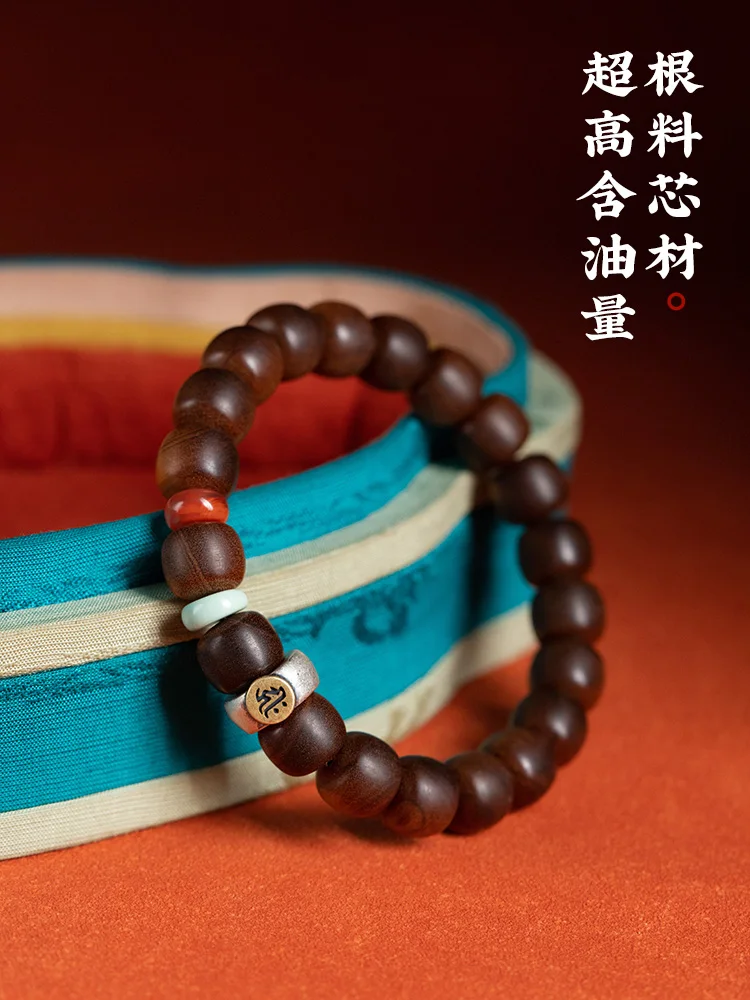 Браслет из сандалового дерева с бусинами в этническом стиле