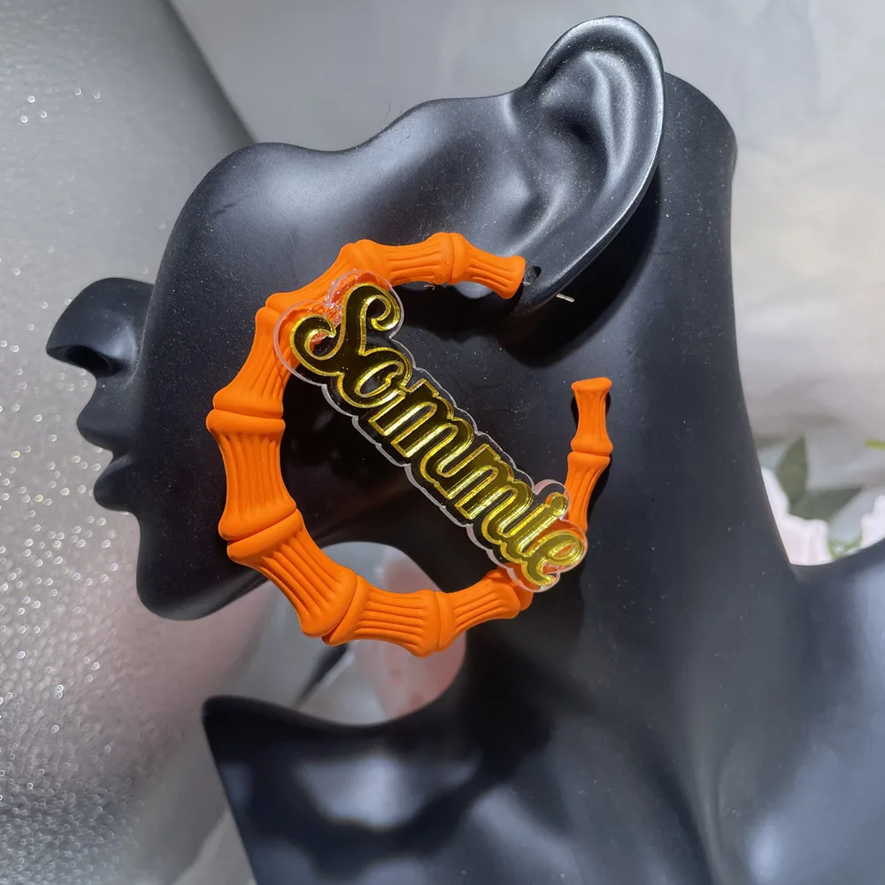 3UMeter Colorful Hoop Customized Name Earrings Women 40mm 70mm Summer Travel Personalized Earrings Gift