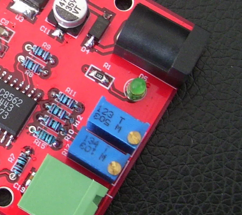 RS232 485 serial port DAC positive and negative 10V range output dac8562 digital to analog single chip microcomputer board |