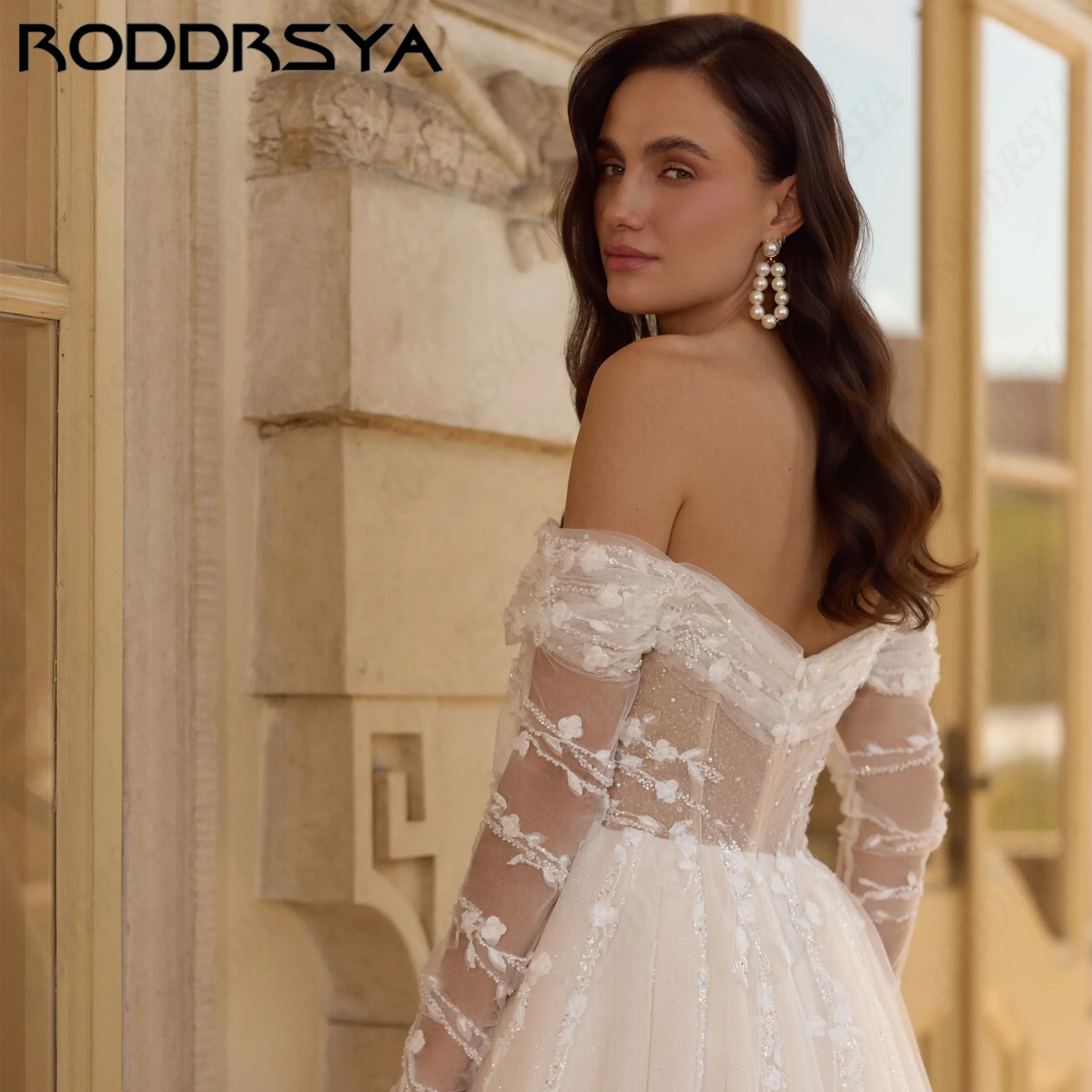 Фото RODDRSYA Романтичное свадебное платье силуэт А с объемными 3D цветочными аппликациями вырез сердце блестящий тюль открытое плечо подвенечное платье на заказ индивидуальные размеры декор под желание для романтических №4