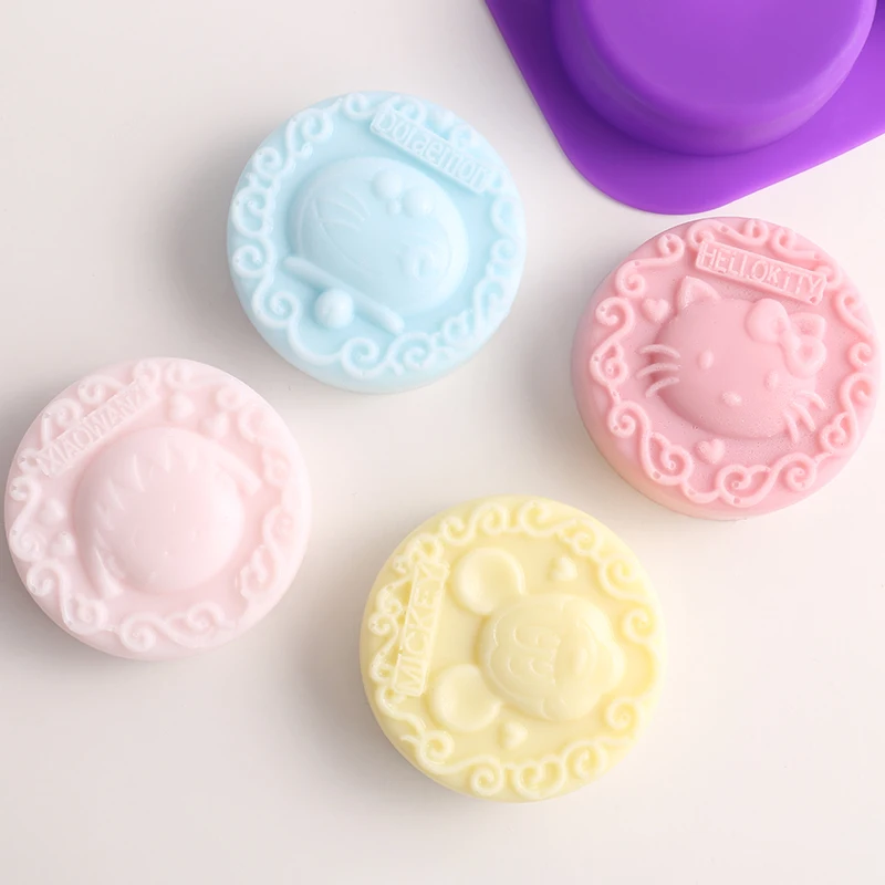 

MYUE DIY Handmade Soap Mold Food Grade Soap Silicone Mold Cartoon Character Homemade Bath and Face Soap Holiday Gift Home Craft