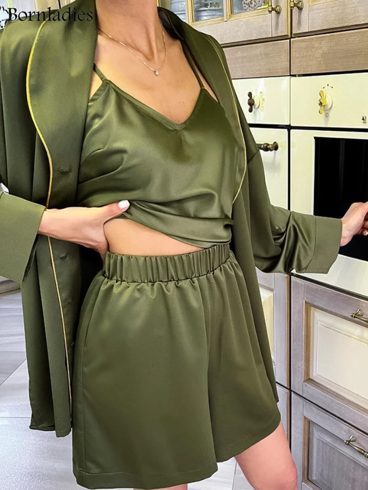 

Комплект пижамный Bornladies женский из 3 предметов, свободная атласная рубашка с длинным рукавом и поясом + трусики + эластичные Короткие штаны с...