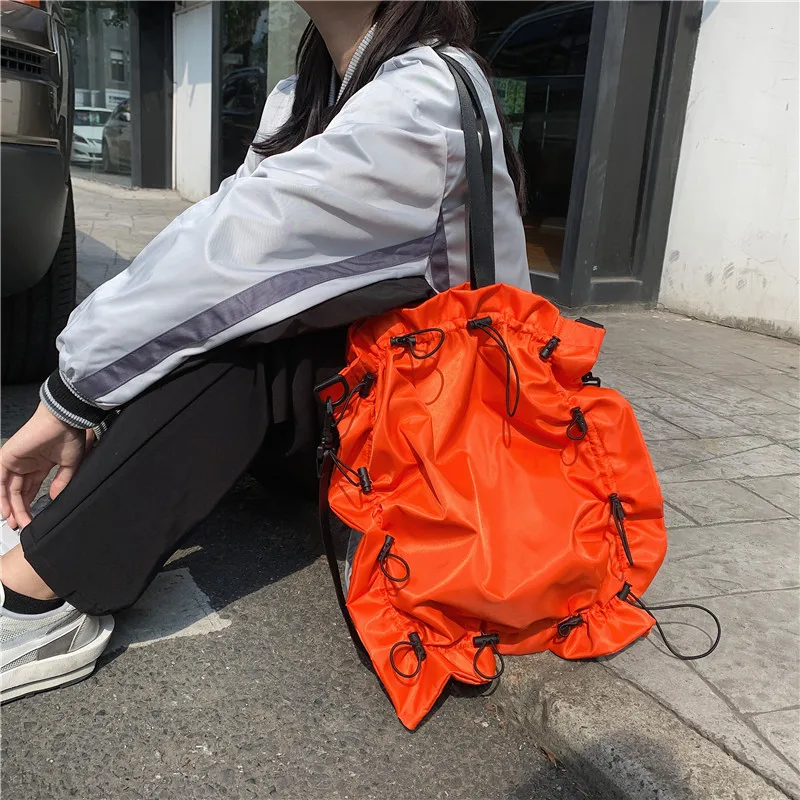 

2022 New Autum Cool Japanese Solid Color Single Shoulder Canvas Bag Messenger Bag Student Men And Women Personality Drawstring B