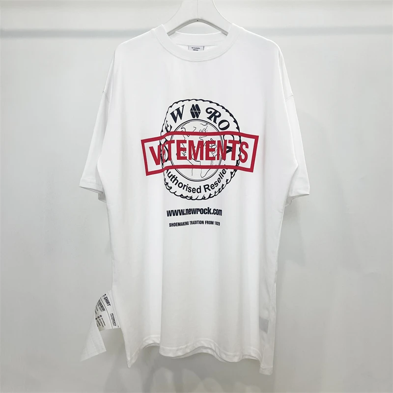 

2023 New Vetements T Shirt Men 1:1 Short Sleeve Women Label Print Letter O-Neck T-shirt Oversized Vintage White Tops VTM