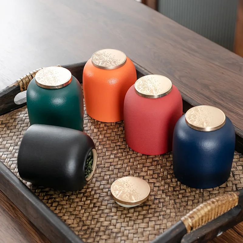 Creative Color Sealed Storage Jars Large Capacity Portable Mini Tea Cans Moisture-Proof Food Candy Crafts Gifts Home Decor |