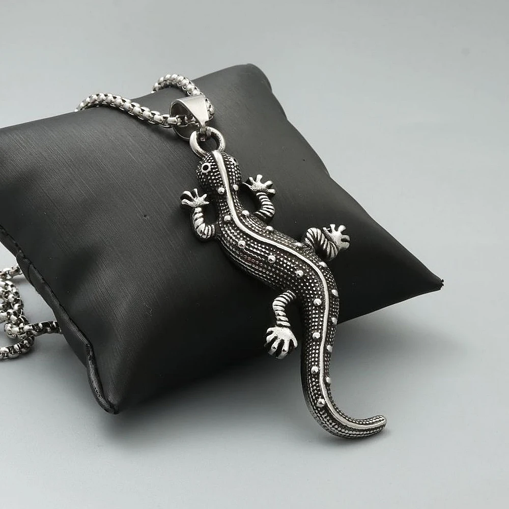 Цепочка с подвеской в виде ящерицы из нержавеющей стали |