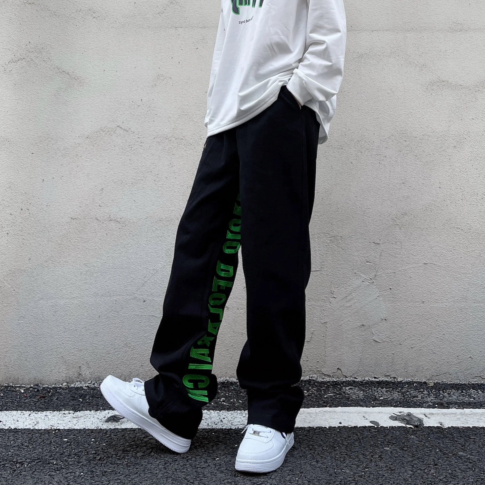 American High Street Retro Jeans Black Hip-Hop Loose Wide-Leg Pants Fried Street Ruffian Handsome Long Pants Mopping The Floor