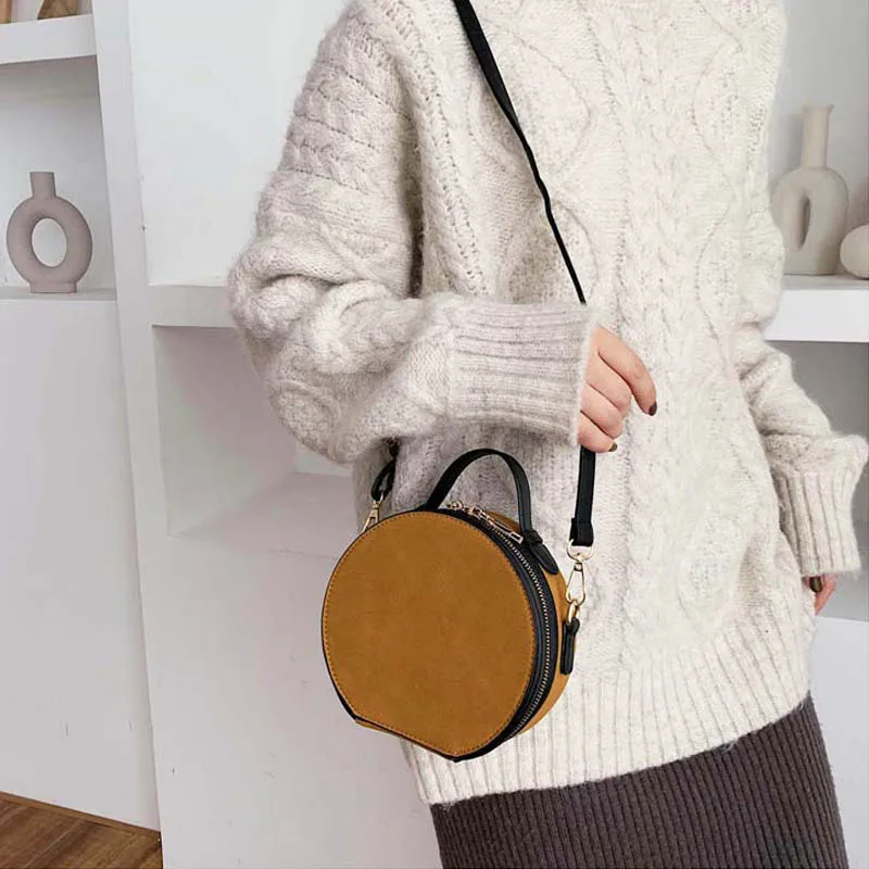 

2022 New Luxury Nubuck Leather Shoulder Small Round Bag Women Clutch Designer Fashion Crossbody Bags Mini Round Shape Handbag