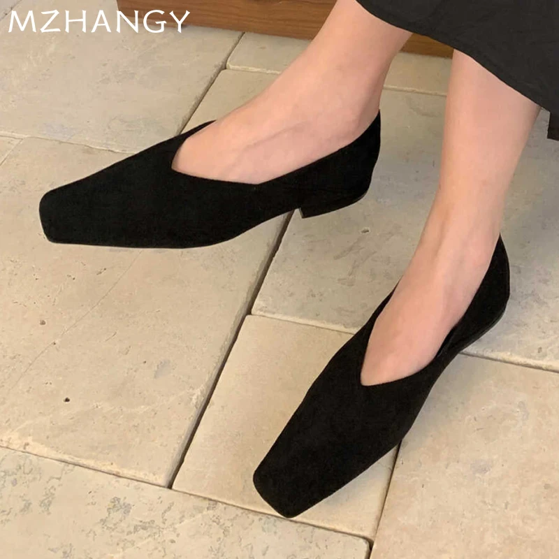 Женские замшевые лоферы туфли с квадратным носком массивные неглубокие женские