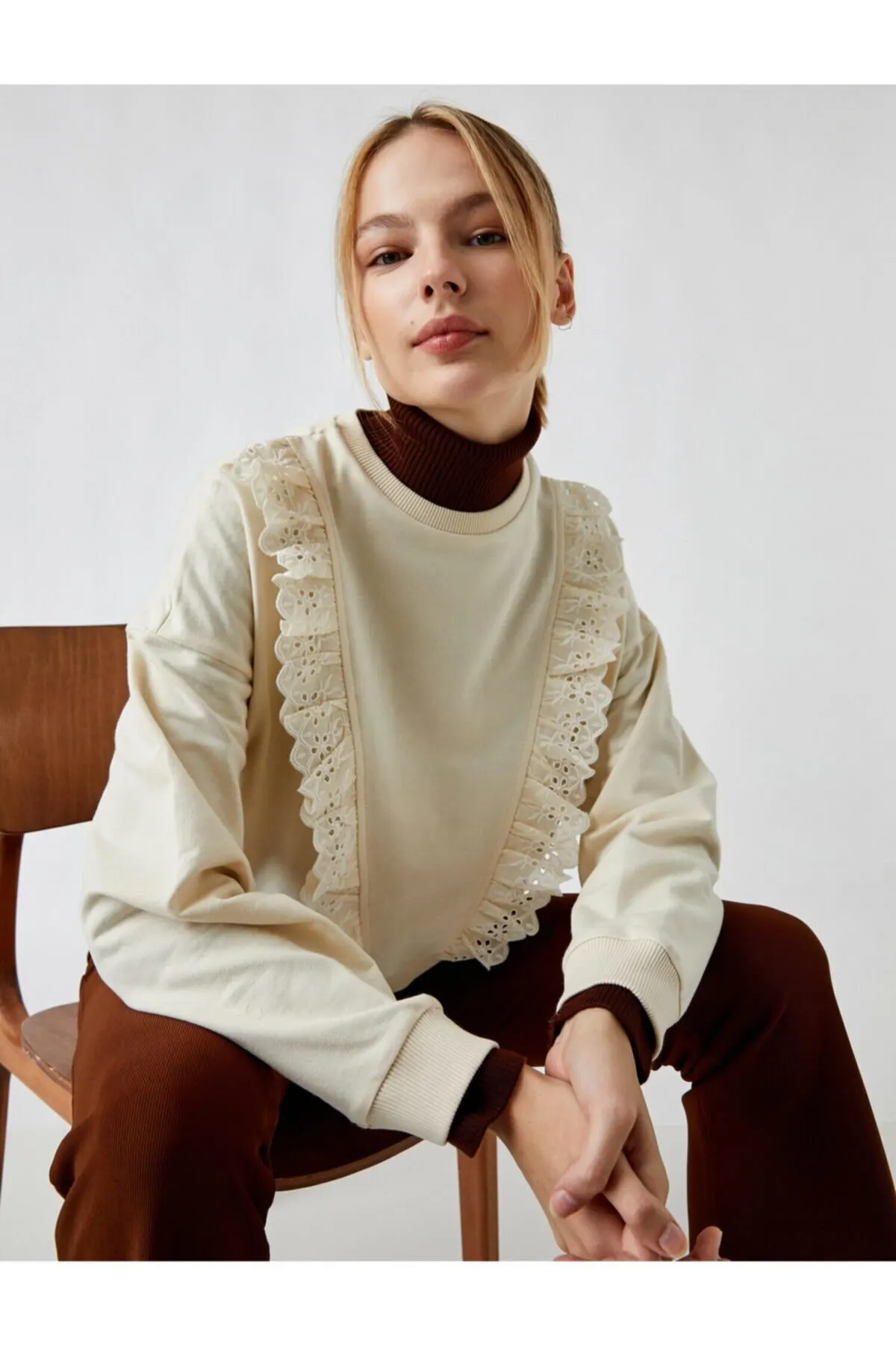 

Женская толстовка с вышивкой спереди, толстовки с круглым вырезом, модные всесезонные новые дизайнерские пуловеры, флисовые толстовки