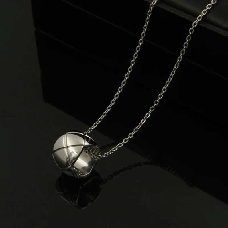 

High Quality GoldSilver Color Long Fashion Rhombus Cylinder Necklace For Women Fashion Jewelry LN037