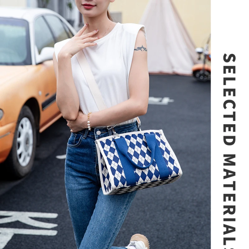

Leisure Lingge Canvas Handbag 2023 New Fashion Checker Shoulder Crossbody Bag Shopping Bag Side Bags for Woman Free Shipping