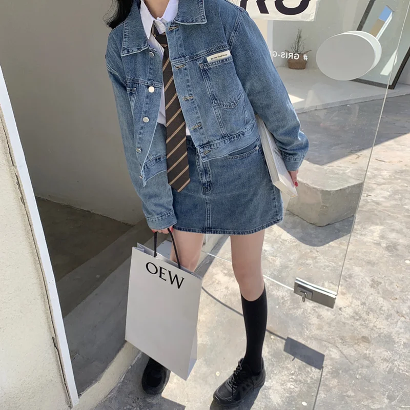 

Fashion Women Denim Sets 2021 Spring New Short Jacket Denim Skirt 2 Pieces Sets Sexy Trendy 3 Pieces Sets Streetwere Jeans Sets
