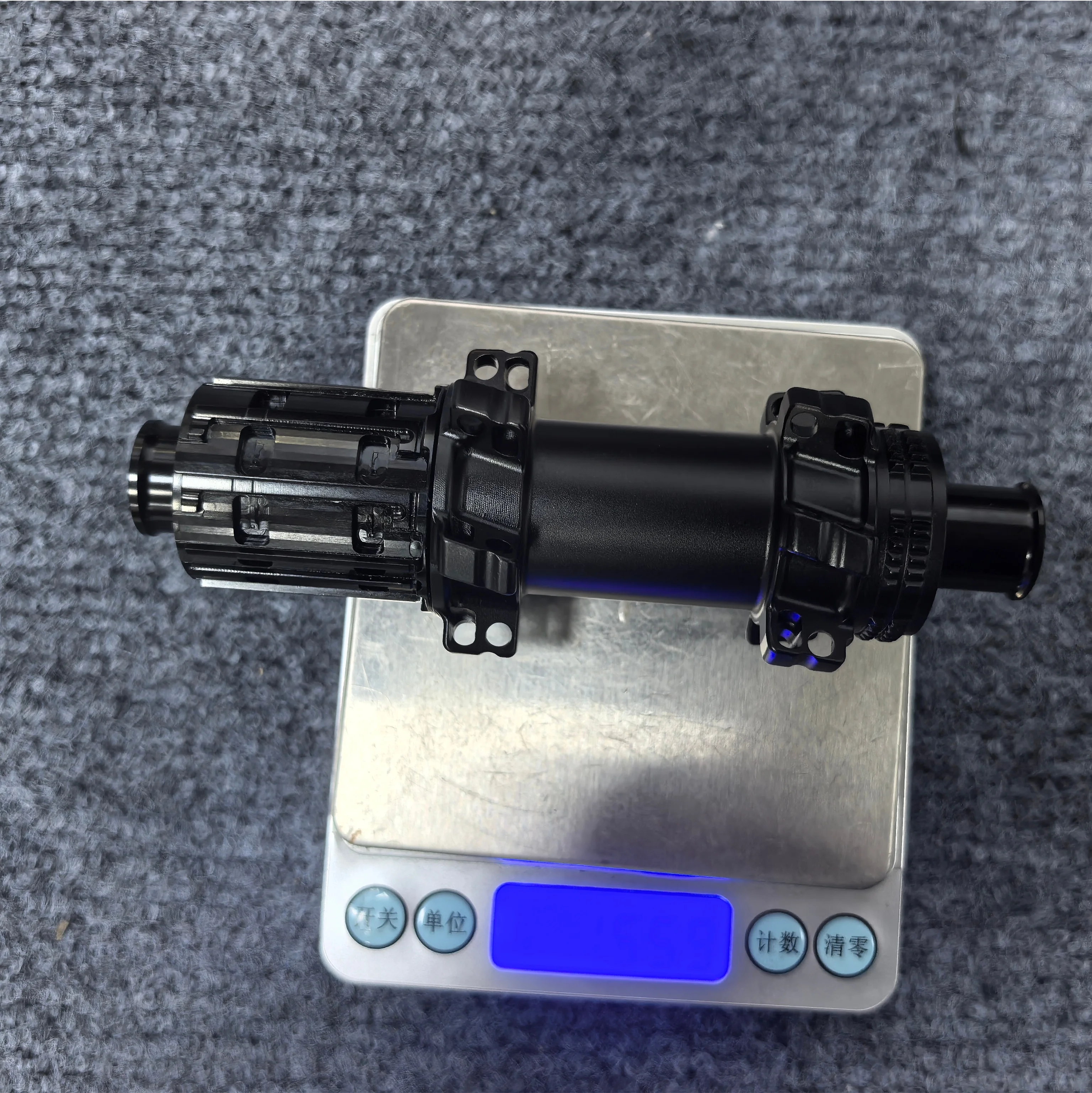 Carbonbeam [CB232T] 36T Ratchet 2424H Center Lock Straight Pull — втулки для шоссейных и гравийных велосипедов с карбоновыми спицами, совместимые с HG, XD, MS. (art.: 3920dcbdb57a3) - 3920dcbdb57a3