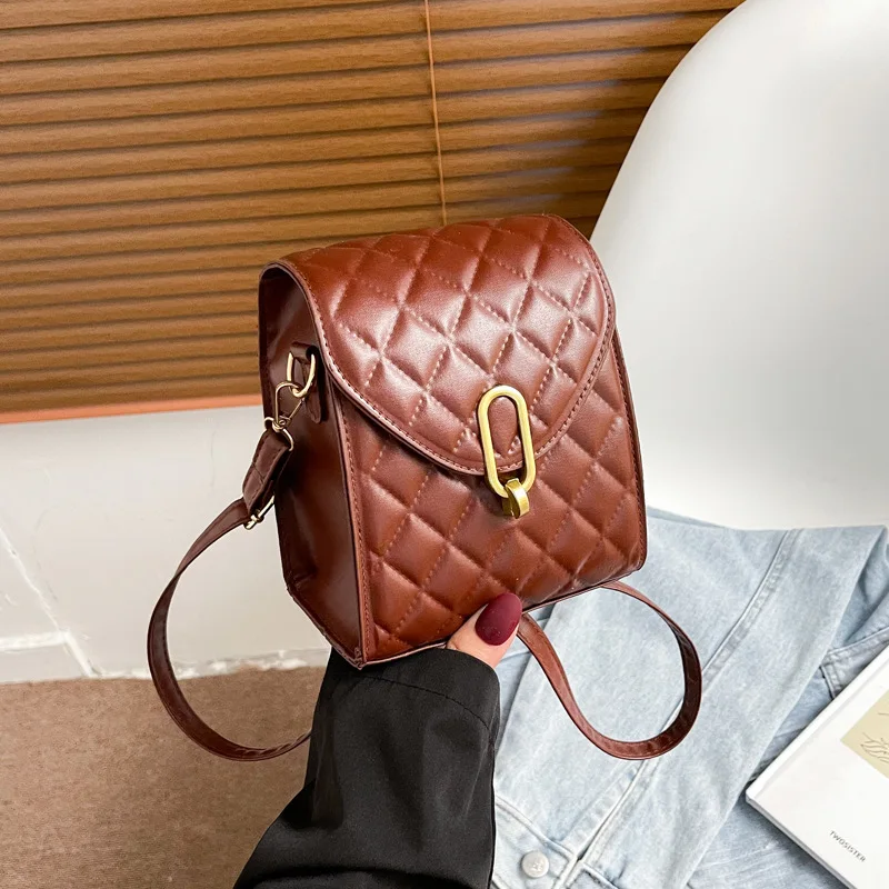 

Women's Bag Fashionable Spring Diamond Chain Small Square Solid Color Simple Lock Latch Shoulder Crossbody Bags For Women
