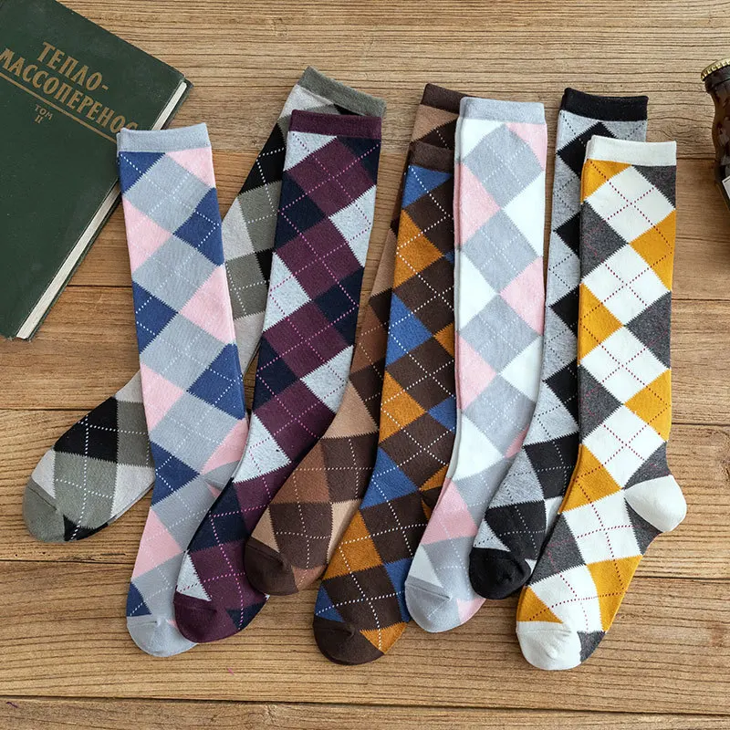

Autumn and winter new calf socks Japanese college style diamond plaid knee socks women's cotton long women's socks