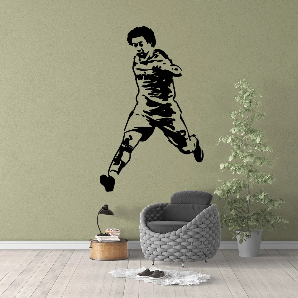 

Cartoon football player Wall Sticker Art Stickers Modern Wallsticker For Baby's Rooms Background Wall Art Decal Drop Shipping
